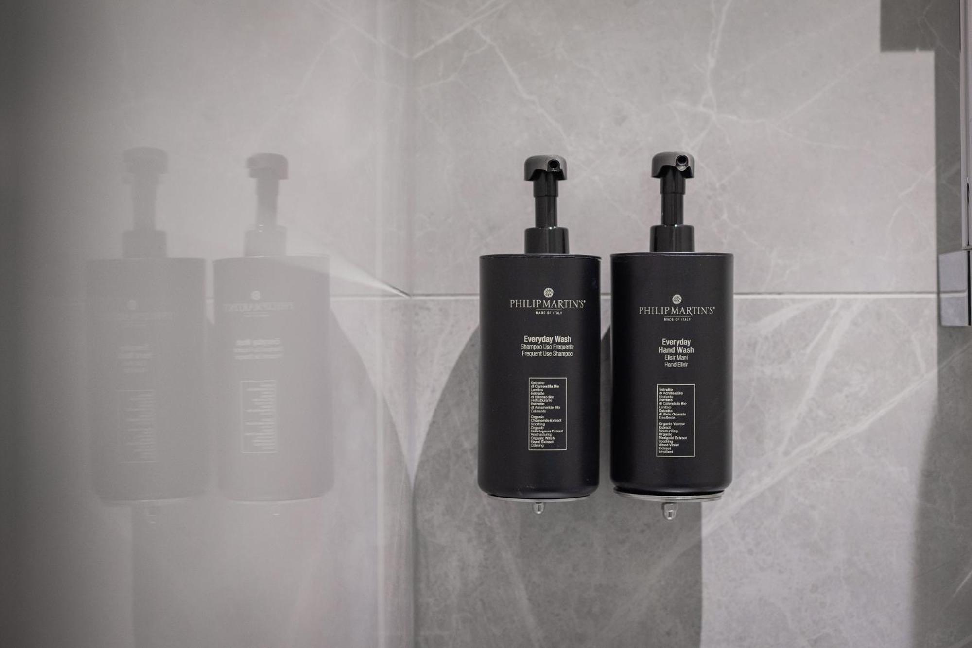 Porta Nera Private Living Hotel *